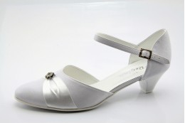 Mia menyasszonyi cipő