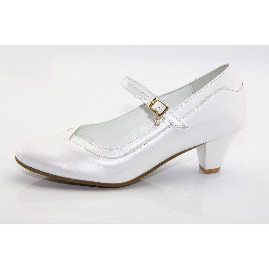 Kényelmes fehér esküvői cipő Julia