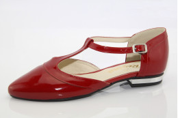 Piros lapos menyecske cipő Julietta